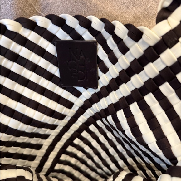 Naghedi St. Barths Medium Tote Striped Geo - Picture 4 of 7